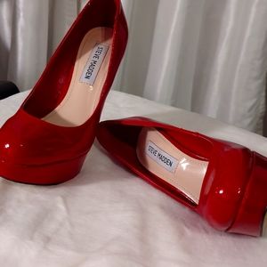 Size 6 Steve Madden shoes